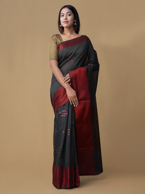 

Unnati Silks Grey & Red Silk Cotton Woven Design Jamdani Saree