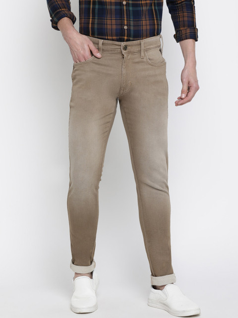 

Wrangler Men Brown Slim Fit Jeans