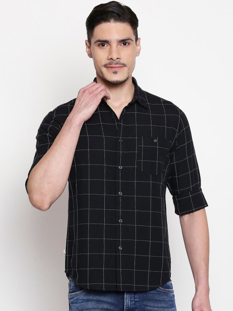 

Mufti Men Black Slim Fit Checked Casual Shirt