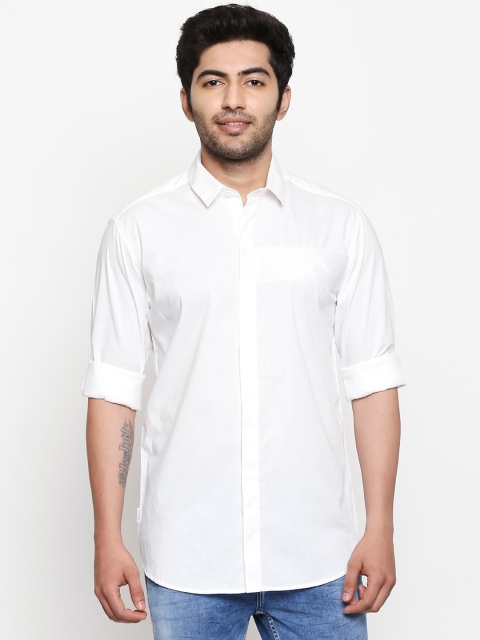 

Mufti Men White Slim Fit Solid Casual Shirt
