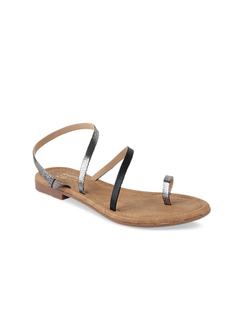 

Shoetopia Women Grey & Silver-Toned Colourblocked One Toe Flats