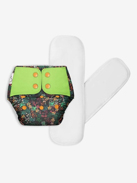 

SuperBottoms Kids Black & Green Printed Reusable Organic-Cotton Sustainable Diaper With 1 Dry Feel Pad
