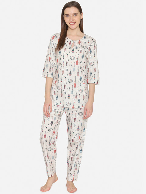 

Fluffalump Women Beige & Blue Printed Night suit