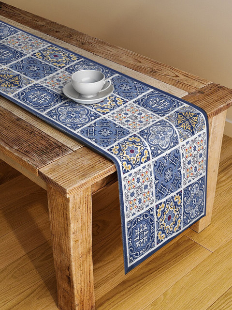 

KLOTTHE White & Blue Woven Design Table Runner