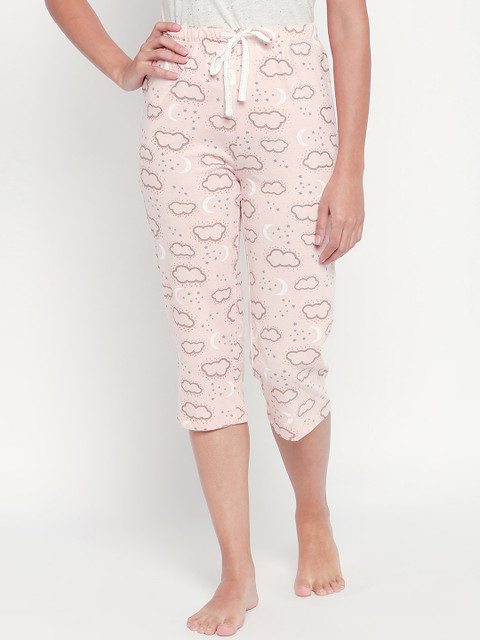 

Dreamz by Pantaloons Women Peach-Coloured & White Printed Slim-Fit Capris