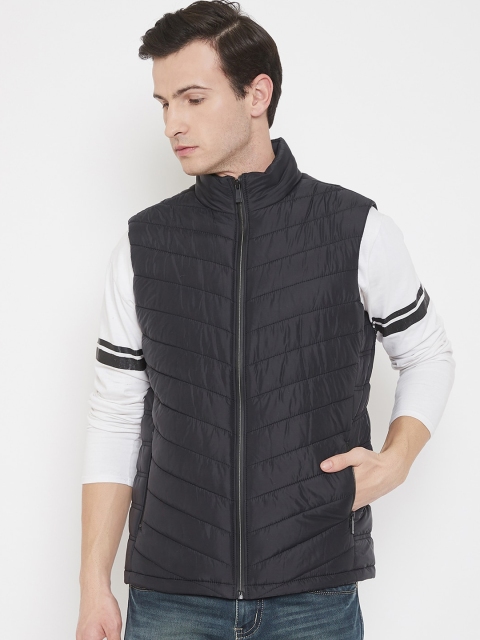 

Octave Men Black Solid Lightweight Quilted Jacket
