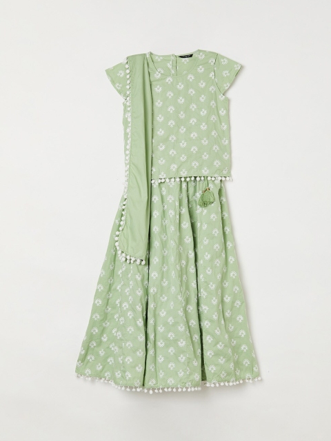 

Melange by Lifestyle Girls Green & White Embroidered Ready to Wear Lehenga & Blouse with Dupatta