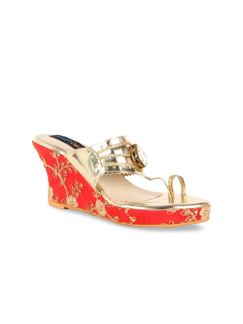 

Kraft Cellar Women Gold-Toned Embellished Wedges