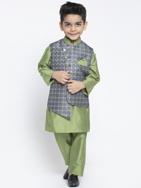 

MAXENCE Boys Green Solid Kurta with Pyjamas