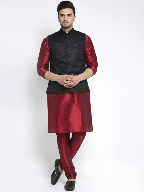 

Benstoke Men Maroon Solid Kurta with Churidar and Nehru jacket