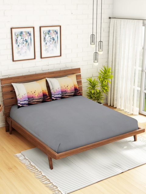 

SPACES Grey & White Solid 210 TC Cotton Double King Bedsheet With 2 Pillow Covers
