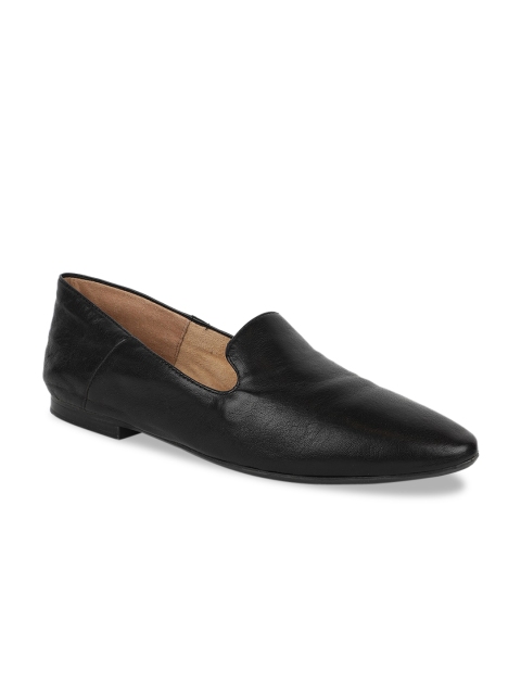 

Naturalizer Women Black Loafers