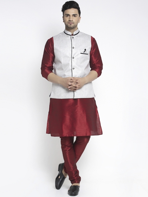 

Benstoke Men Maroon Solid Kurta with Churidar