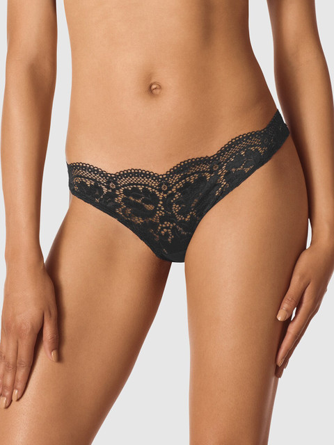 

La Senza Women Black Solid Lace Obsession Bikini Briefs-11152300-03YZ