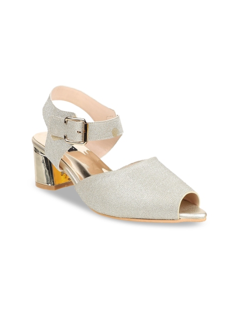 

Sherrif Shoes Women Silver-Toned Woven Design Pumps