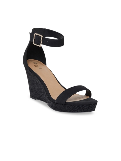 

Call It Spring Women Black Woven Design Sandals