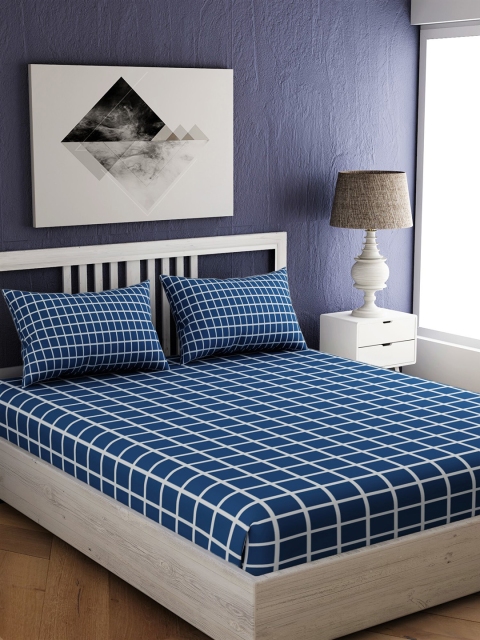 

EverHOME Blue & White Printed 144 TC Cotton 1 Queen Bedsheet with 2 Pillow Covers