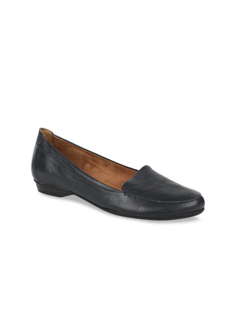 

Naturalizer Women Black Loafers