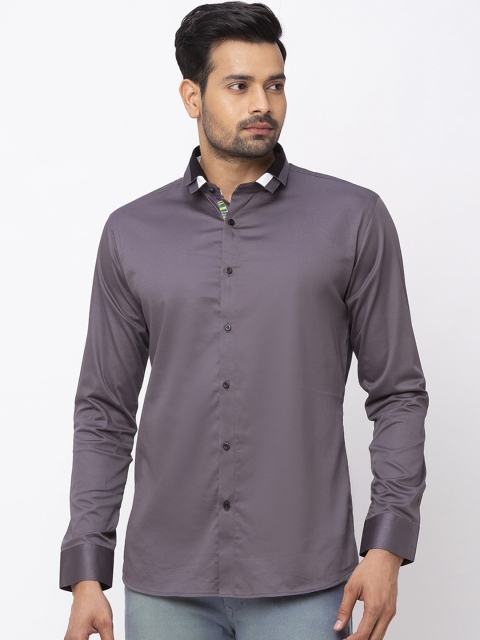 

mode de base Men Grey Slim Fit Solid Casual Shirt