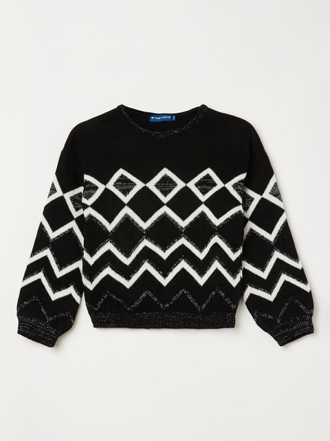 

Fame Forever by Lifestyle Girls Black & White Printed Pullover Sweater