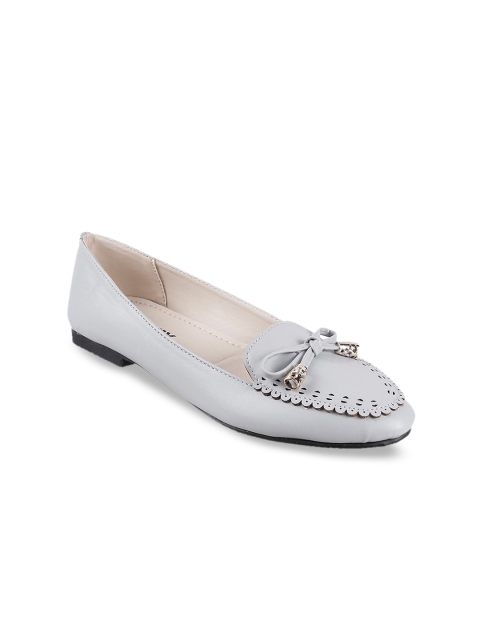 

WALKWAY Women Grey Solid Ballerinas