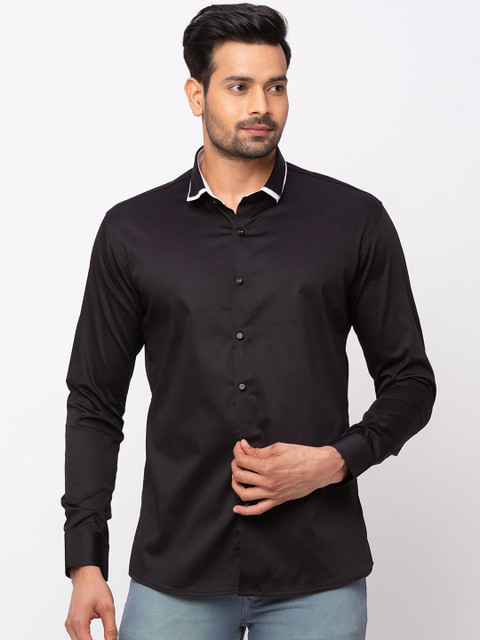 

mode de base Men Black Slim Fit Solid Casual Shirt