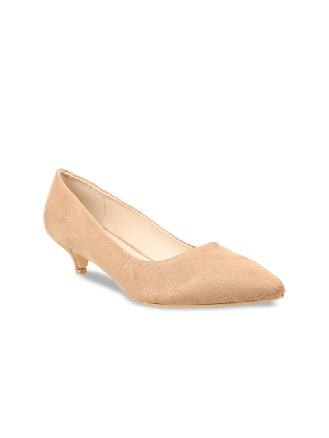 

Flat n Heels Women Beige Solid Kitten Heels