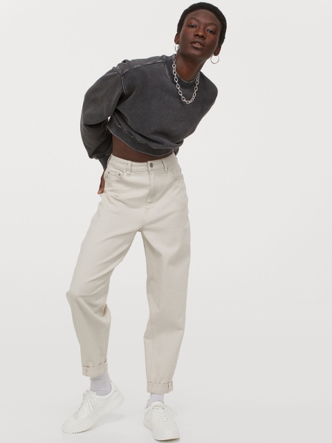 

H&M Women Black Solid Cropped Sweatshirt