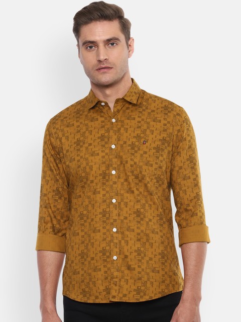 

Louis Philippe Jeans Men Yellow Slim Fit Printed Casual Shirt