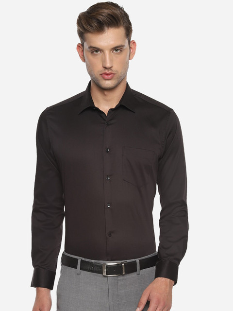 

Van Heusen Men Black Solid Formal Shirt