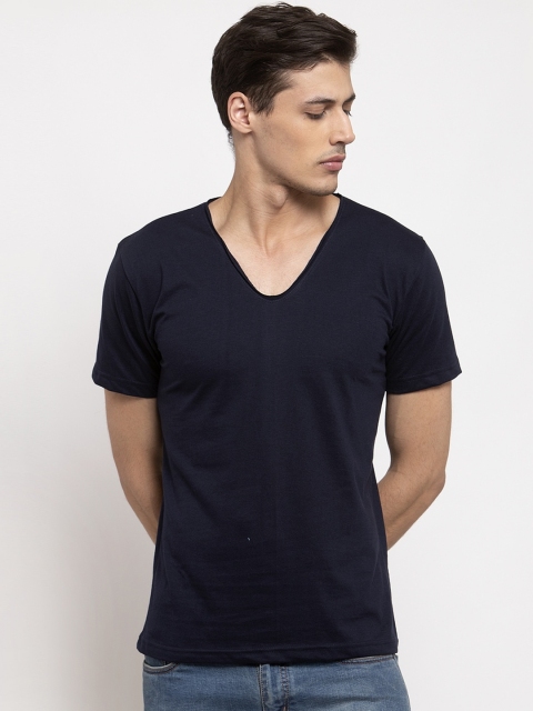 

Friskers Men Navy Blue Solid V-Neck T-shirt