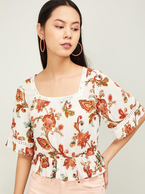 

Ginger by Lifestyle Women Off-White Printed Cinched Waist Top