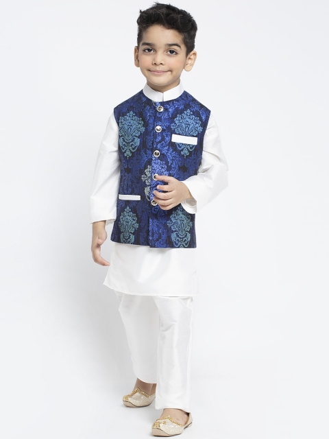 

MAXENCE Boys Off-White Solid Kurta with Pyjamas and Jacket