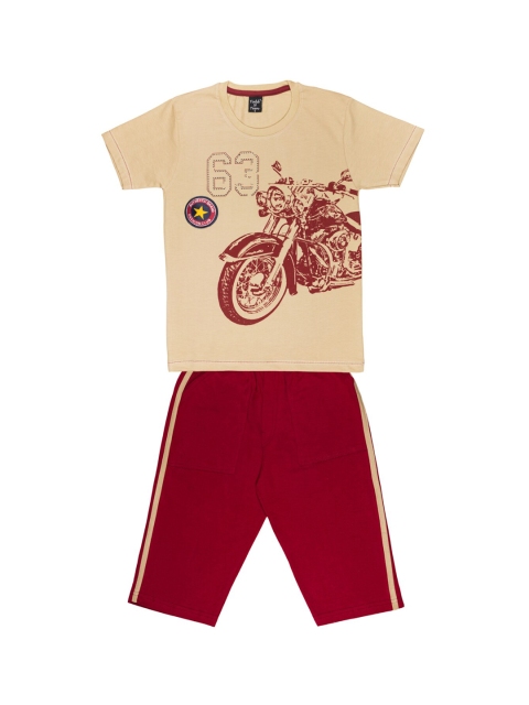 

Todd N Teen Boys Beige & Red Printed Clothing Set