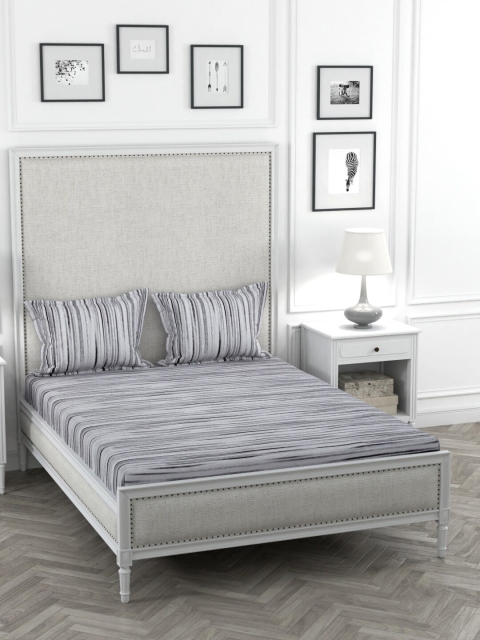 

STELLAR HOME White & Grey Striped Cotton Double Queen Bedsheet With 2 Pillow Covers