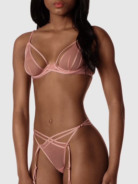 

La Senza Women Peach-Coloured Solid Semi-Sheer Non-Padded Underwired Strappy Bralette 11152379-81S0