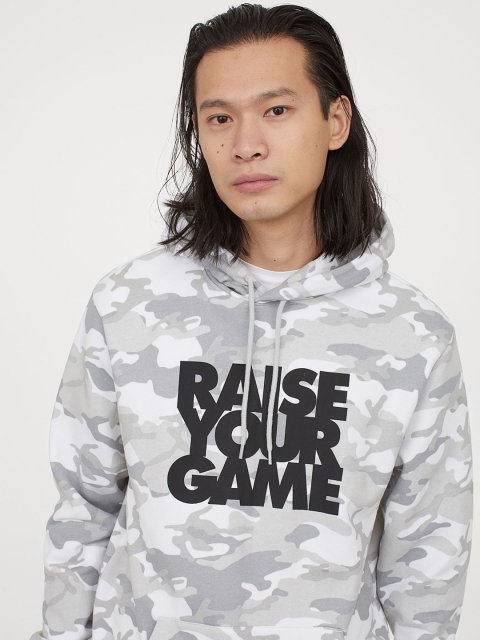 

H&M Men Grey & White Printed Hoodie