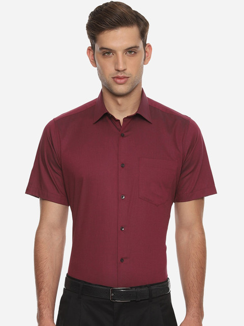 

Van Heusen Men Maroon Regular Fit Solid Casual Shirt