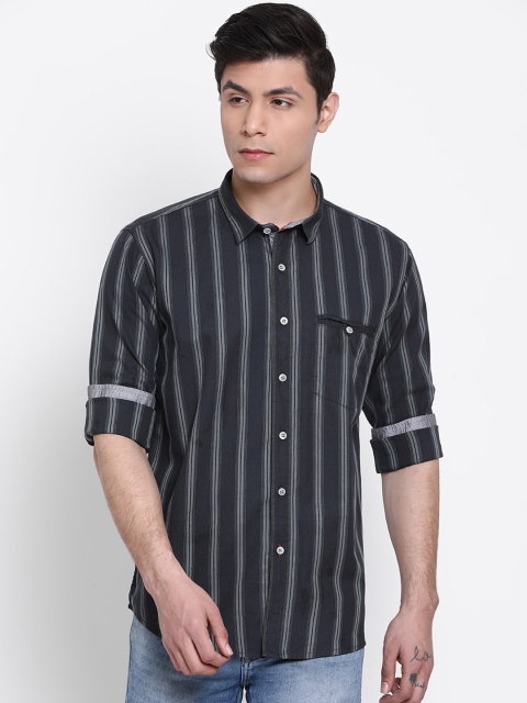 

COBB Men Grey Slim Fit Striped Casual Shirt