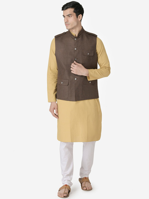 

TABARD Men Beige & Brown Solid Kurta with Churidar & Nehru Jacket