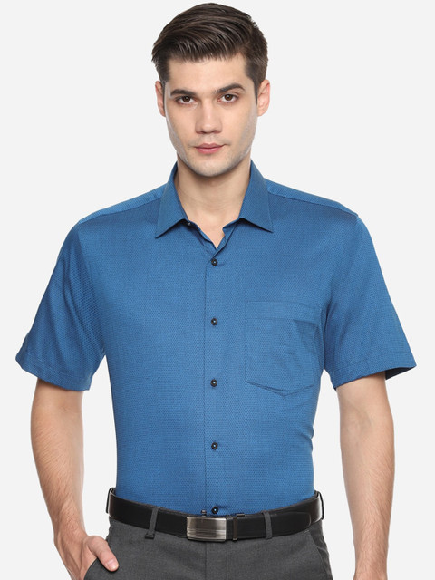

Van Heusen Men Blue Regular Fit Solid Casual Shirt