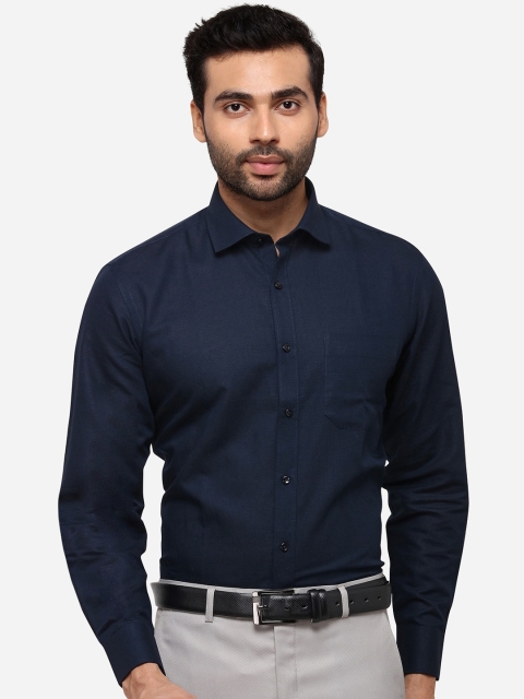 

Greenfibre Men Navy Blue Regular Fit Solid Formal Shirt