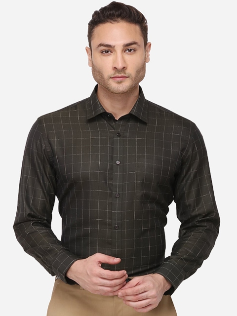 

Greenfibre Men Green & Off-White Regular Fit Checked Formal Shirt