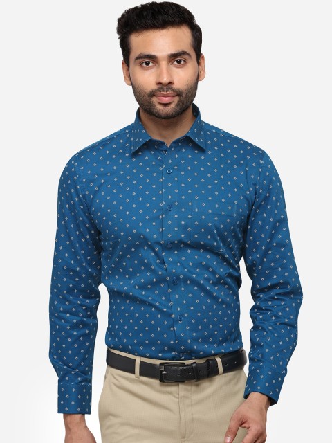 

Greenfibre Men Blue & Off-White Regular Fit Printed Formal Shirt