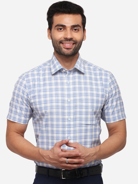 

Greenfibre Men White & Blue Regular Fit Checked Formal Shirt