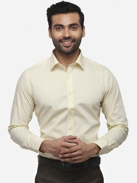 

Greenfibre Men Cream-Coloured Slim Fit Solid Formal Shirt