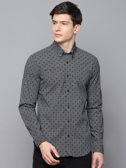 

BEN SHERMAN Men Black Regular Fit Printed Casual Shirt
