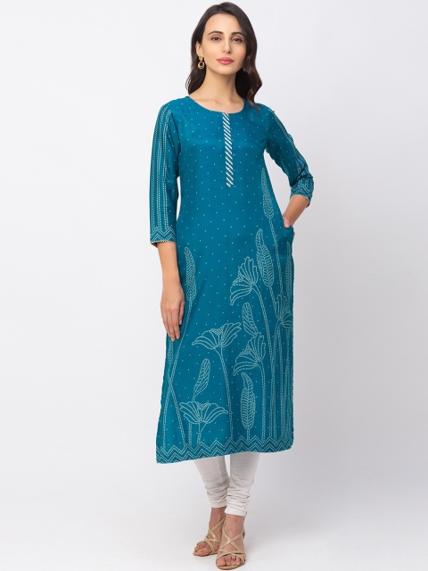 

TANKHI Women Blue & White Floral Printed Straight Kurta
