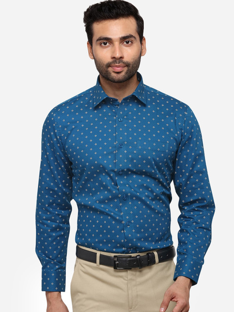 

Greenfibre Men Blue & Off-White Regular Fit Printed Formal Shirt