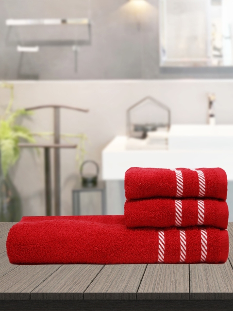 

Trident Set of 3 Red & White Solid 380 GSM Towel Set